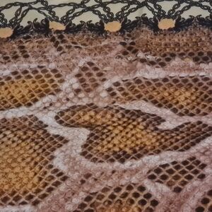 Nishat linen scarf, winter material